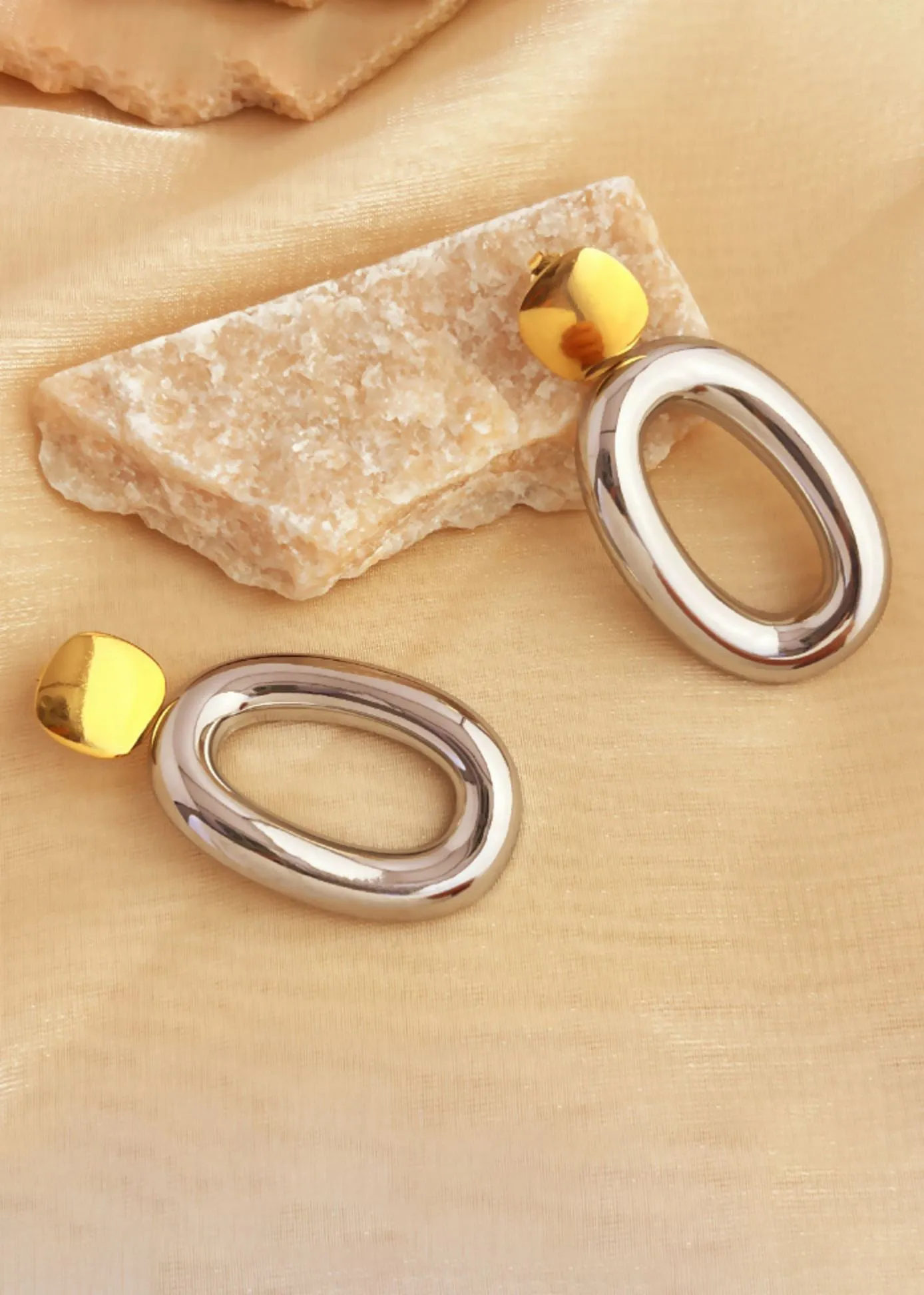 Colorblock Gold Silver Oval Drop Earrings