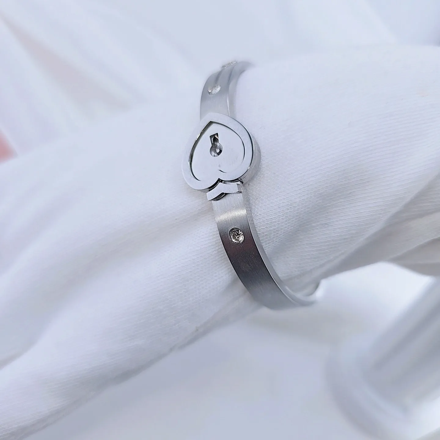 Couple's Matching Romantic Bracelet with Diamond