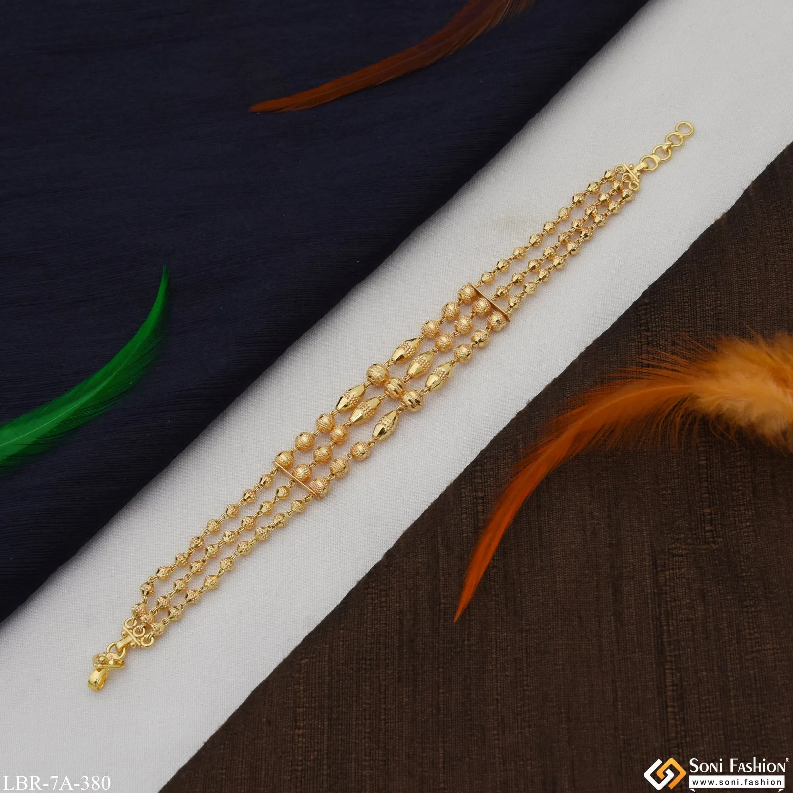 Hand-Finished Design Gold Plated Bracelet for Ladies - Style A380